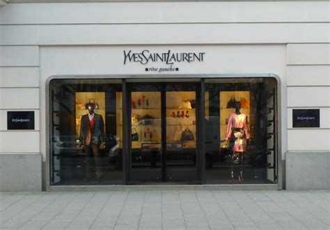 ysl kurfürstendamm|Yves Saint Laurent – Kurfürstendamm .